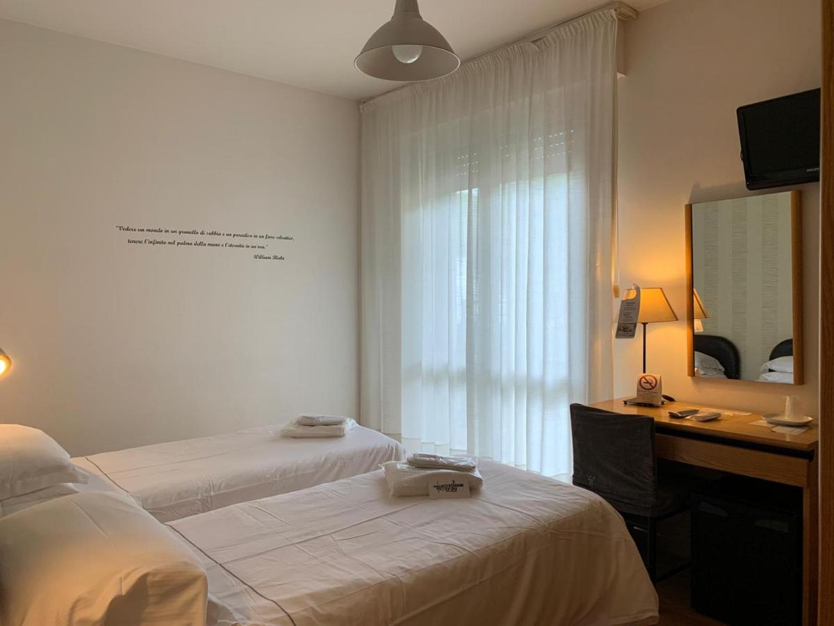 Hotel Logonovo 리도 델리 에스텐시 외부 사진