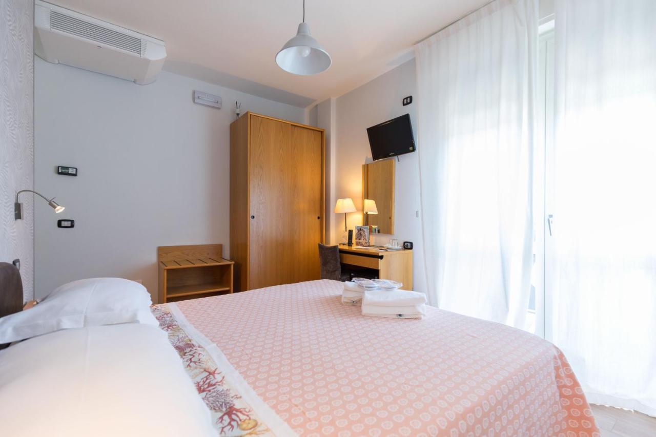 Hotel Logonovo 리도 델리 에스텐시 외부 사진