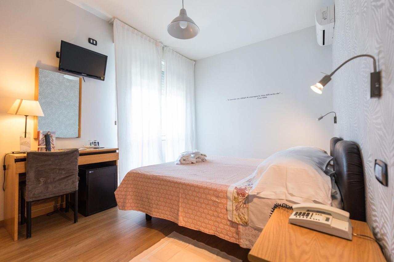 Hotel Logonovo 리도 델리 에스텐시 외부 사진